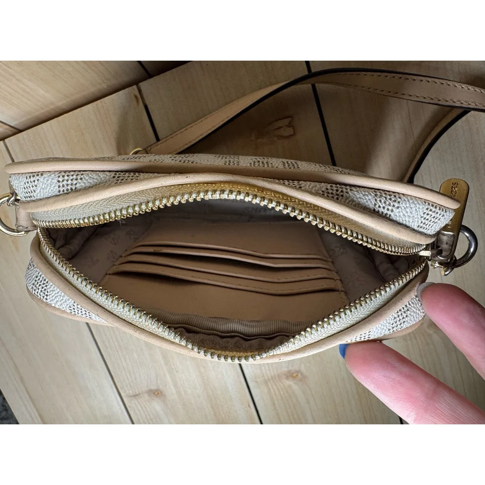 Women's Michael Kors Crossbody Bag Small White Beige